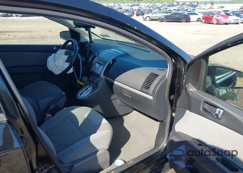 2010 Nissan Sentra 2.0Sr z USA, uszkodzony, nr VIN 3N1AB6AP3AL684630